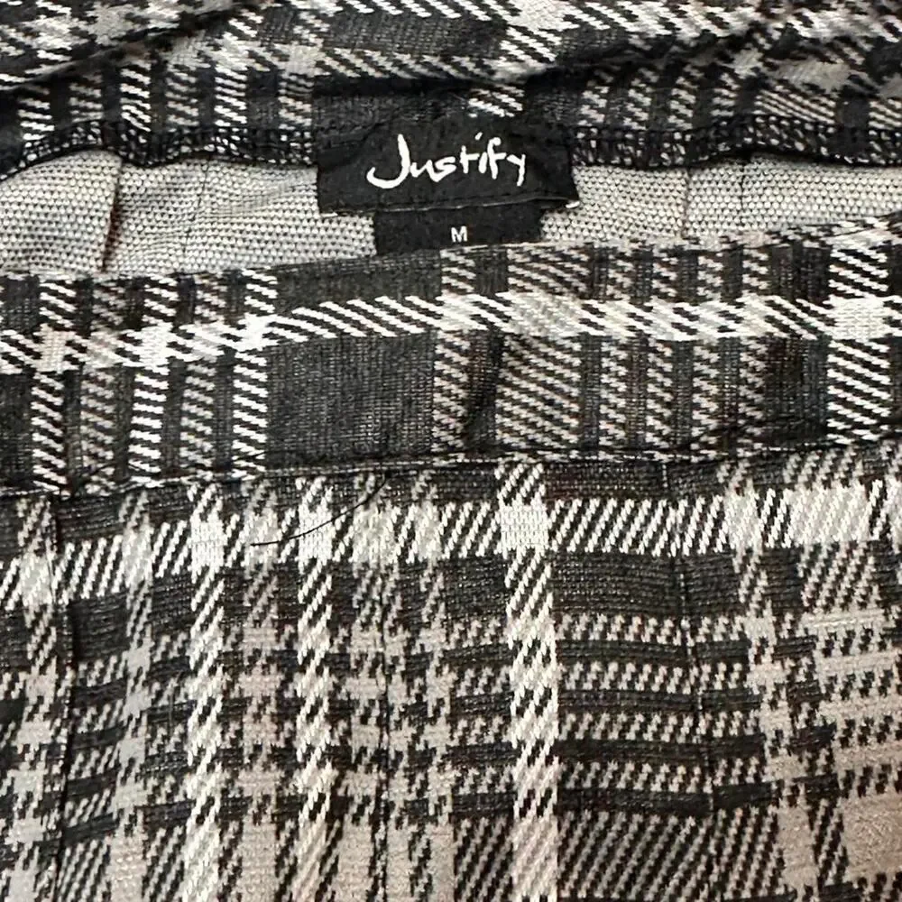 Justify Size Medium Vintage Pleated Plaid Mini Skirt